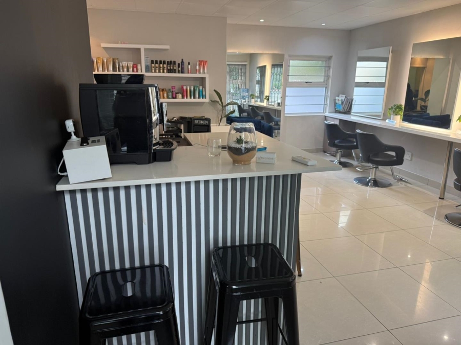 To Let Commercial Property for Rent in Gardens Western Cape